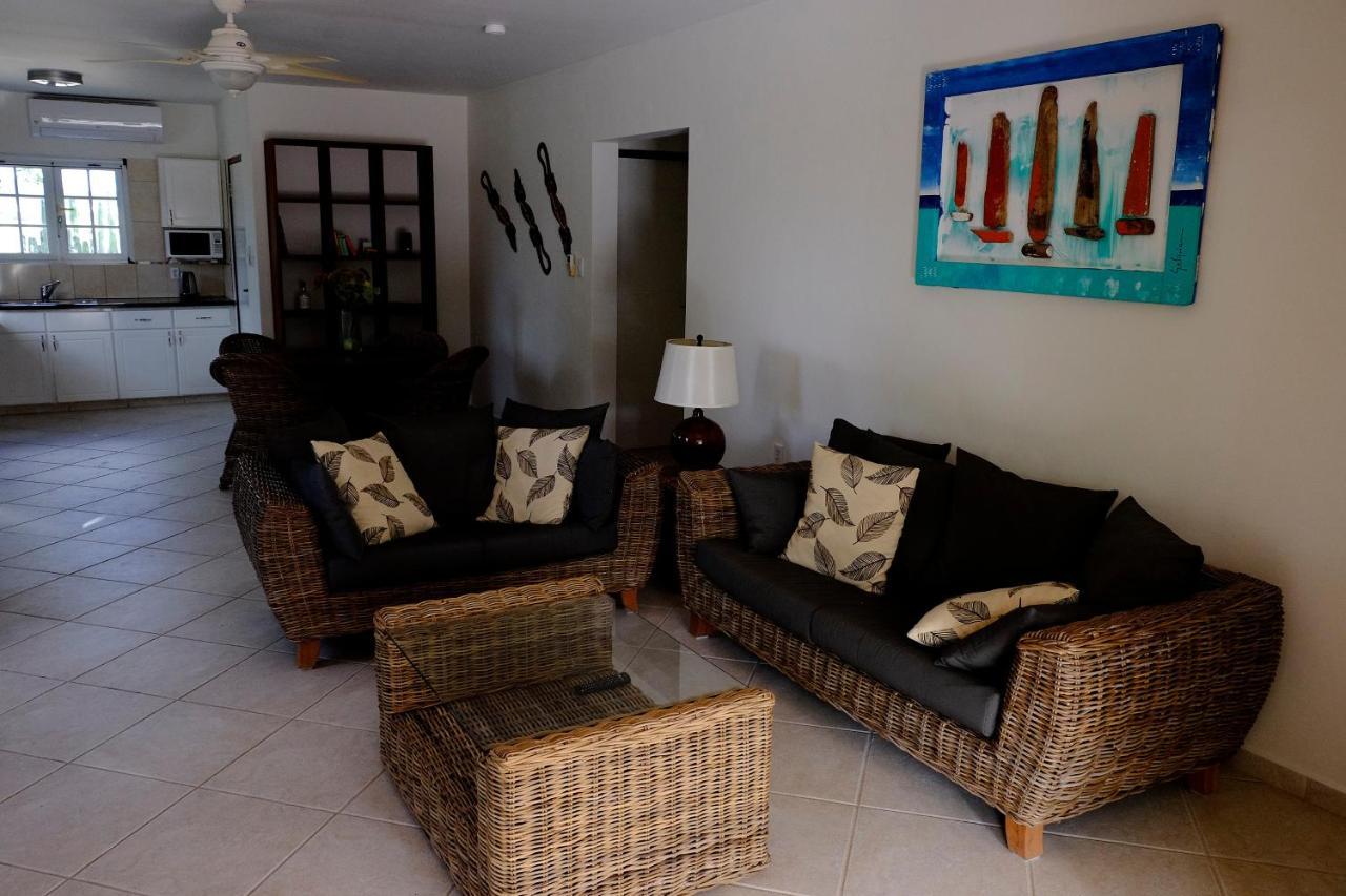 Villa Olivia Poolside Playa Exterior foto